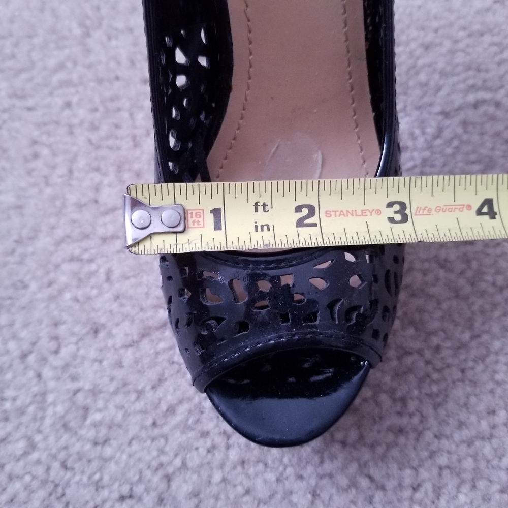 Black Lace Shiny Basic Platform Open Toe Heels - Picture 12 of 15